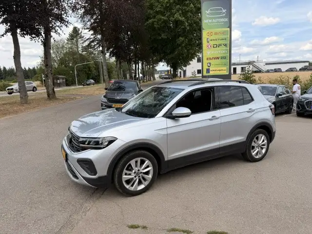 Volkswagen T-Cross LIFE
