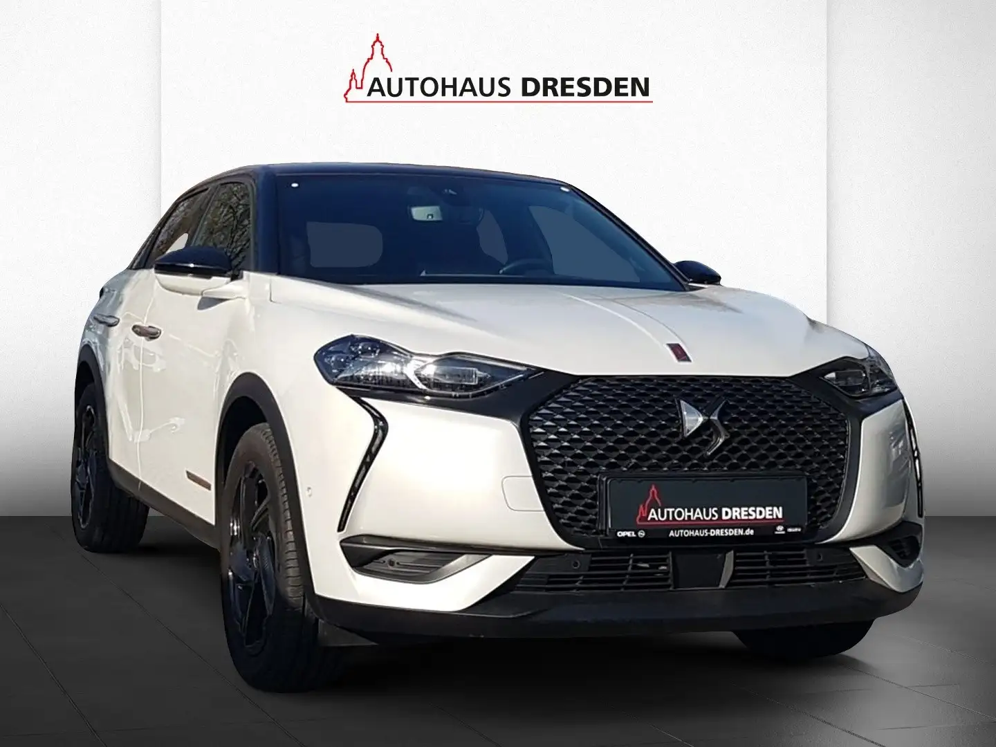 DS Automobiles DS 3 Crossback 3 Crossback 1.2 PureTech 155 La Première White - 2