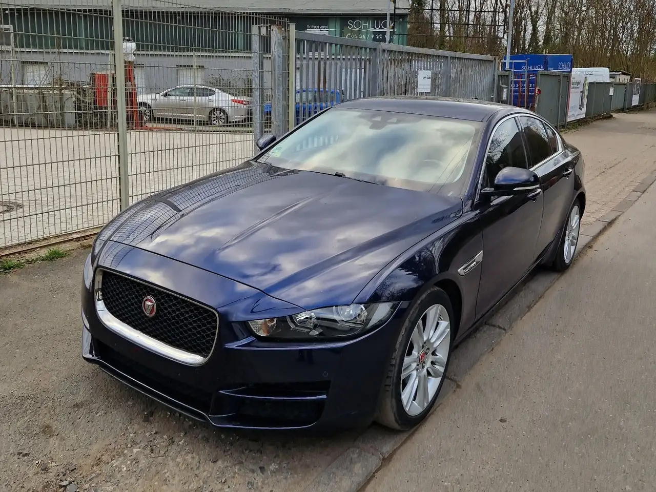 Jaguar XE
