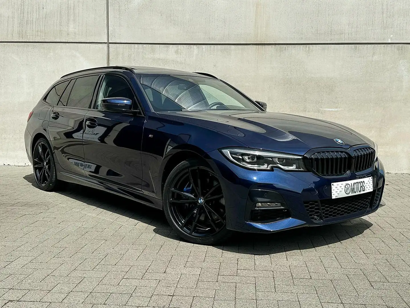 BMW 330 330e Touring M Sport*PANO*19”*Sportremmen* Bleu - 1