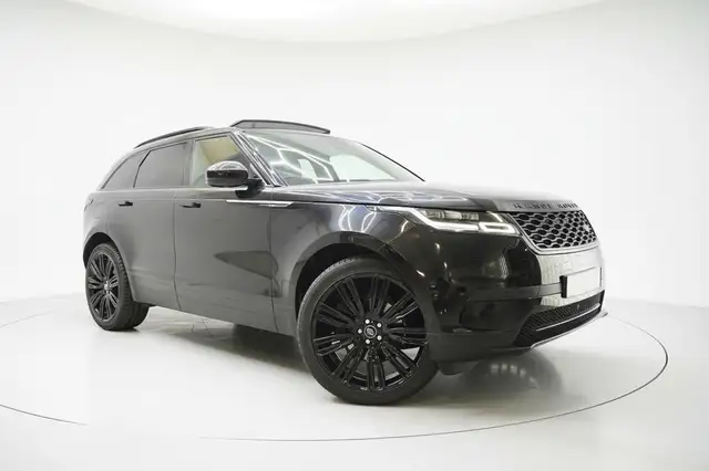 Land Rover Range Rover Velar view 3