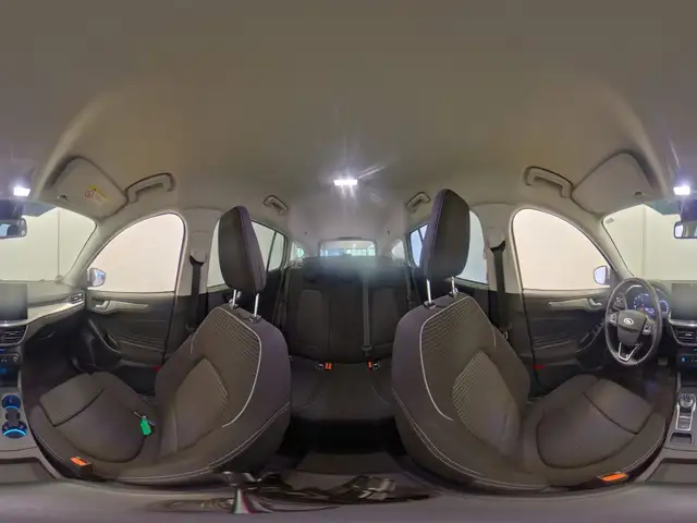 Ford Focus view 7