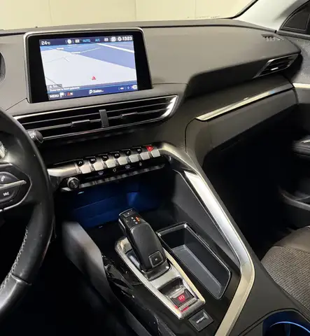 Peugeot 5008 view 13
