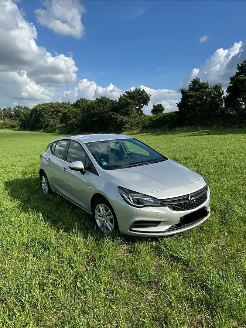 Opel Astra 1.6 Elegance - 1