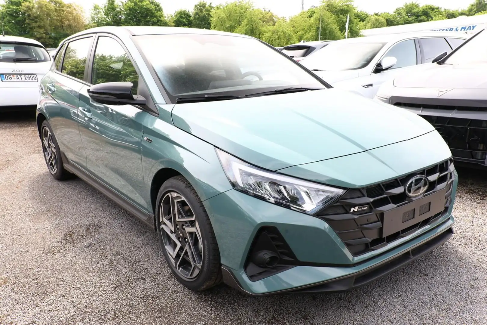 Hyundai i20 N Line 1.0 TGDI 100 N-Line DCT Nav SHZ ACC Smar... Grün - 2