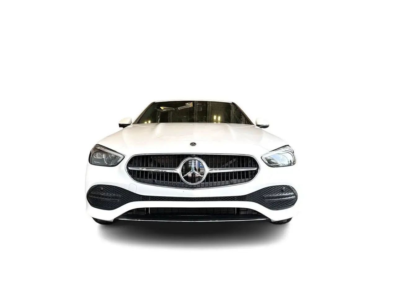 Mercedes-Benz C-Class снимка Mercedes-Benz C-Class