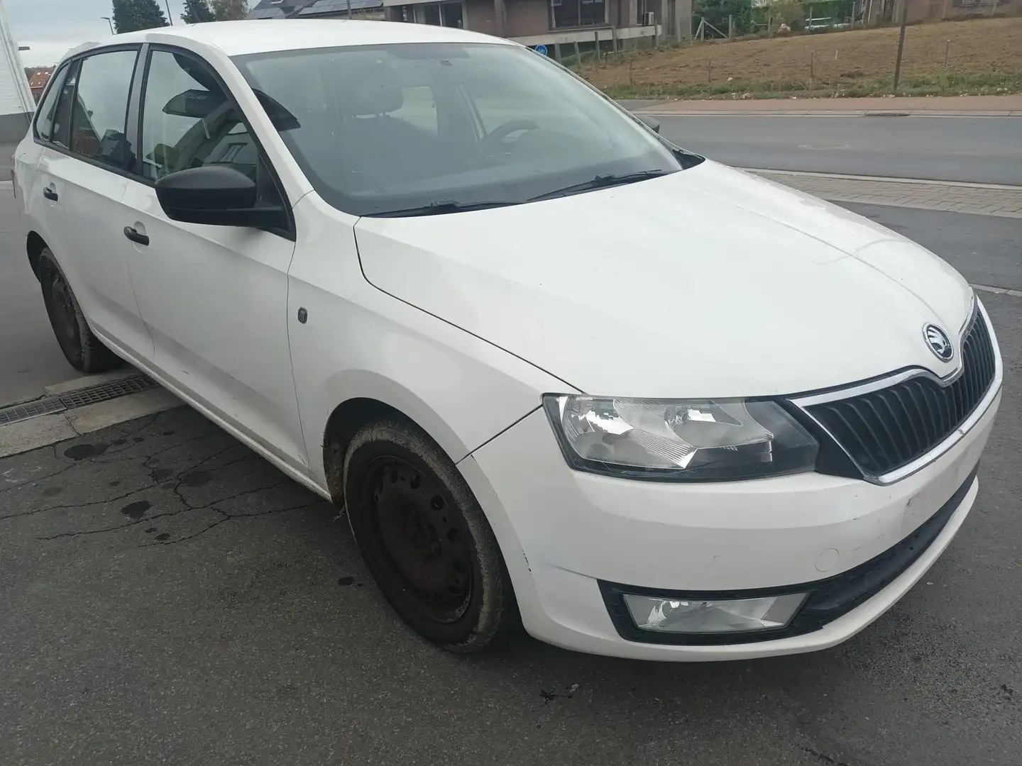 Skoda Rapid/Spaceback Rapid 1.6 CR TDI Elegance Weiß - 1