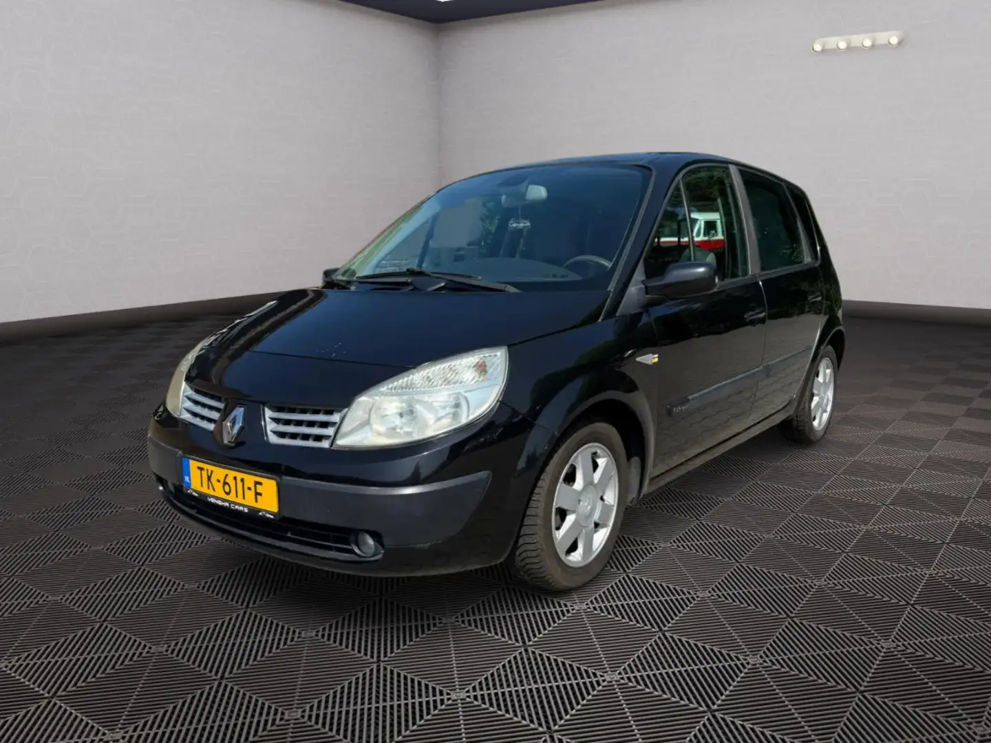 Renault Scenic 1.6-16V Expression Luxe Schwarz - 1