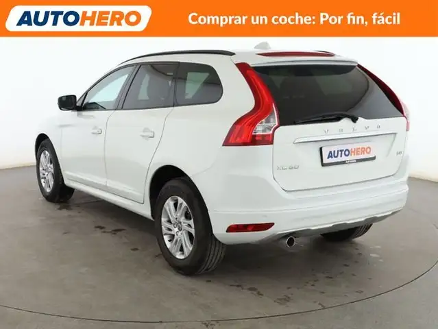Volvo XC60 view 4