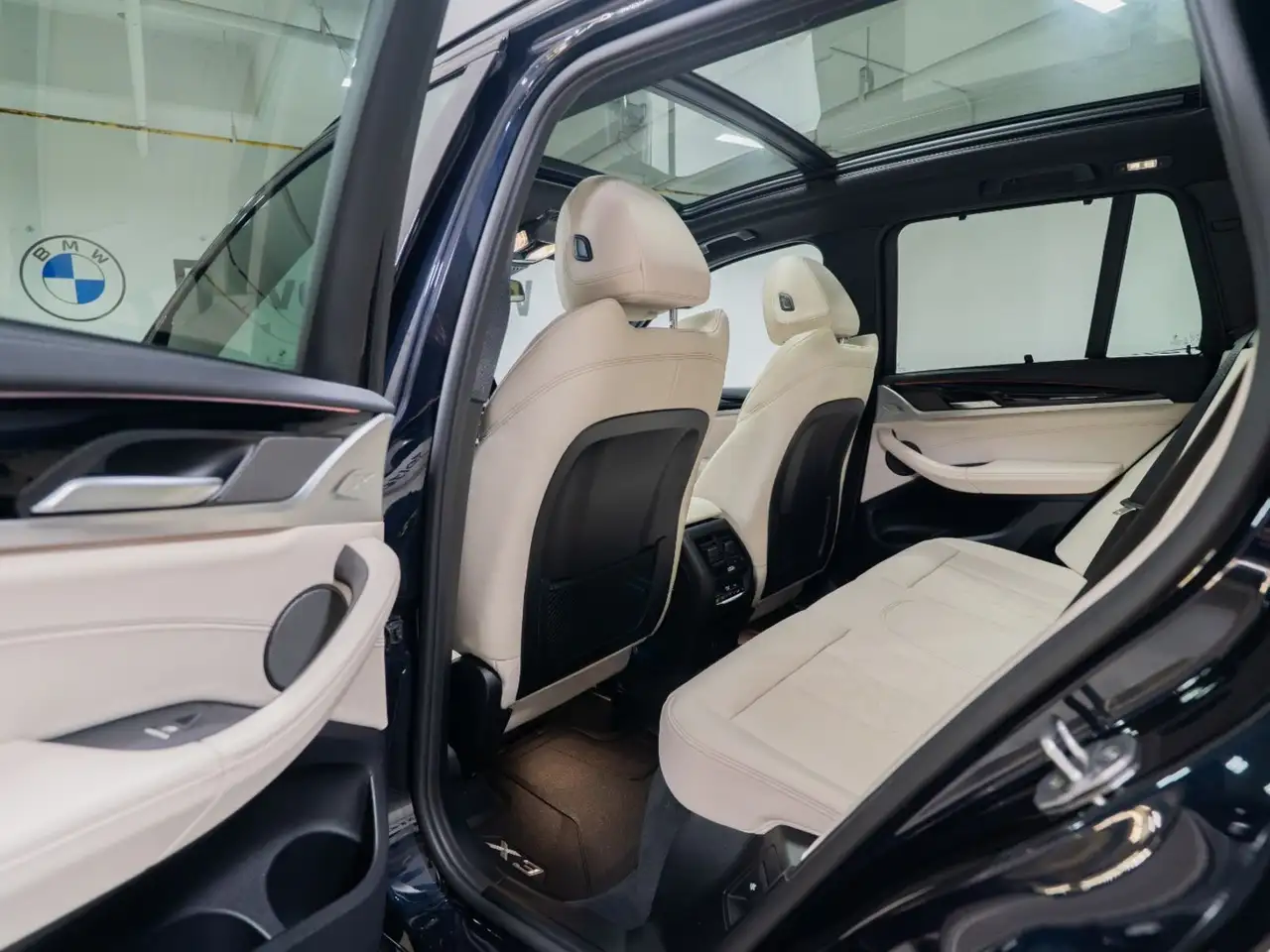 BMW X3 снимка BMW X3