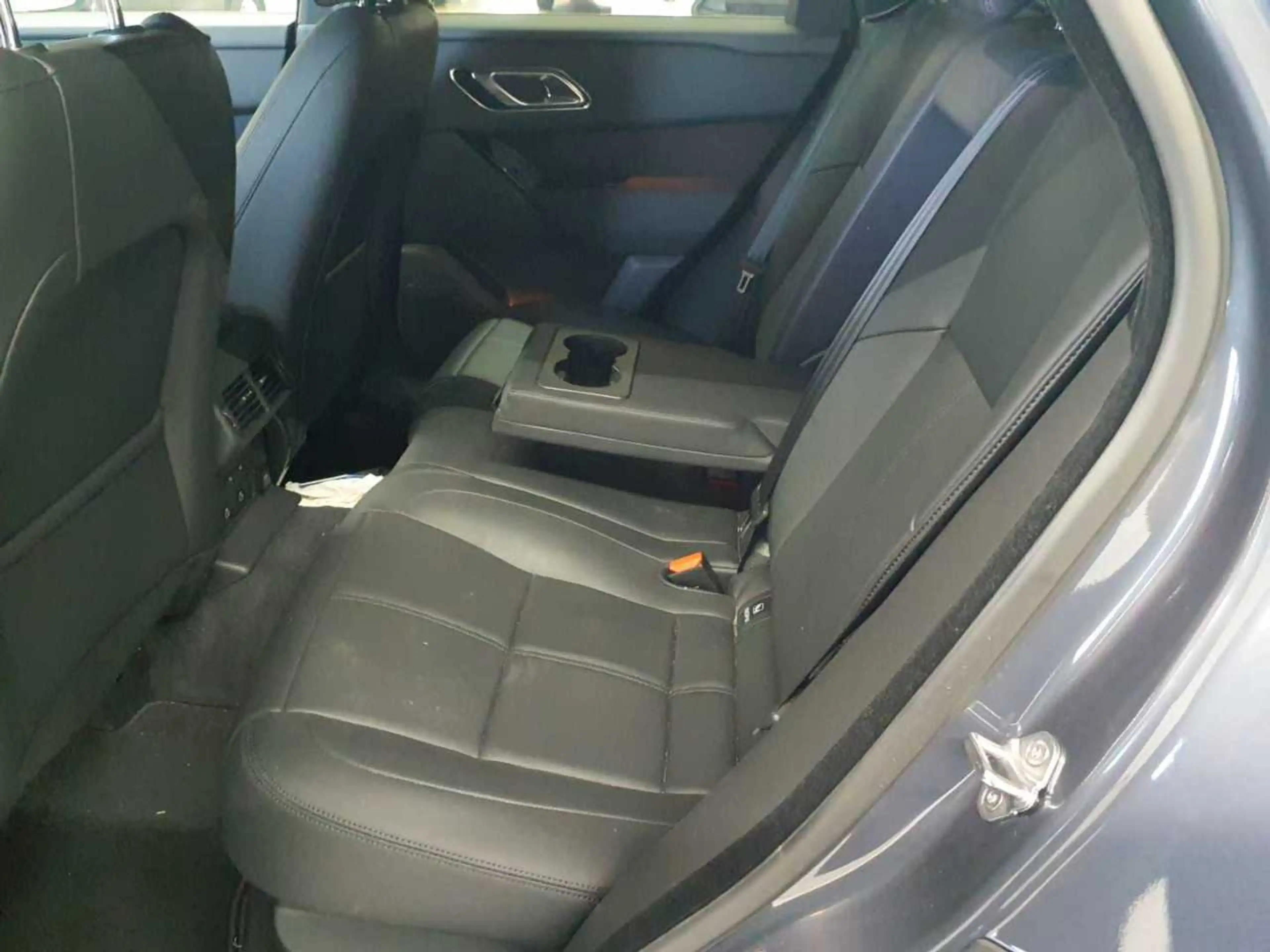 Land Rover Range Rover Velar D300 Dynamic SE — photo 13
