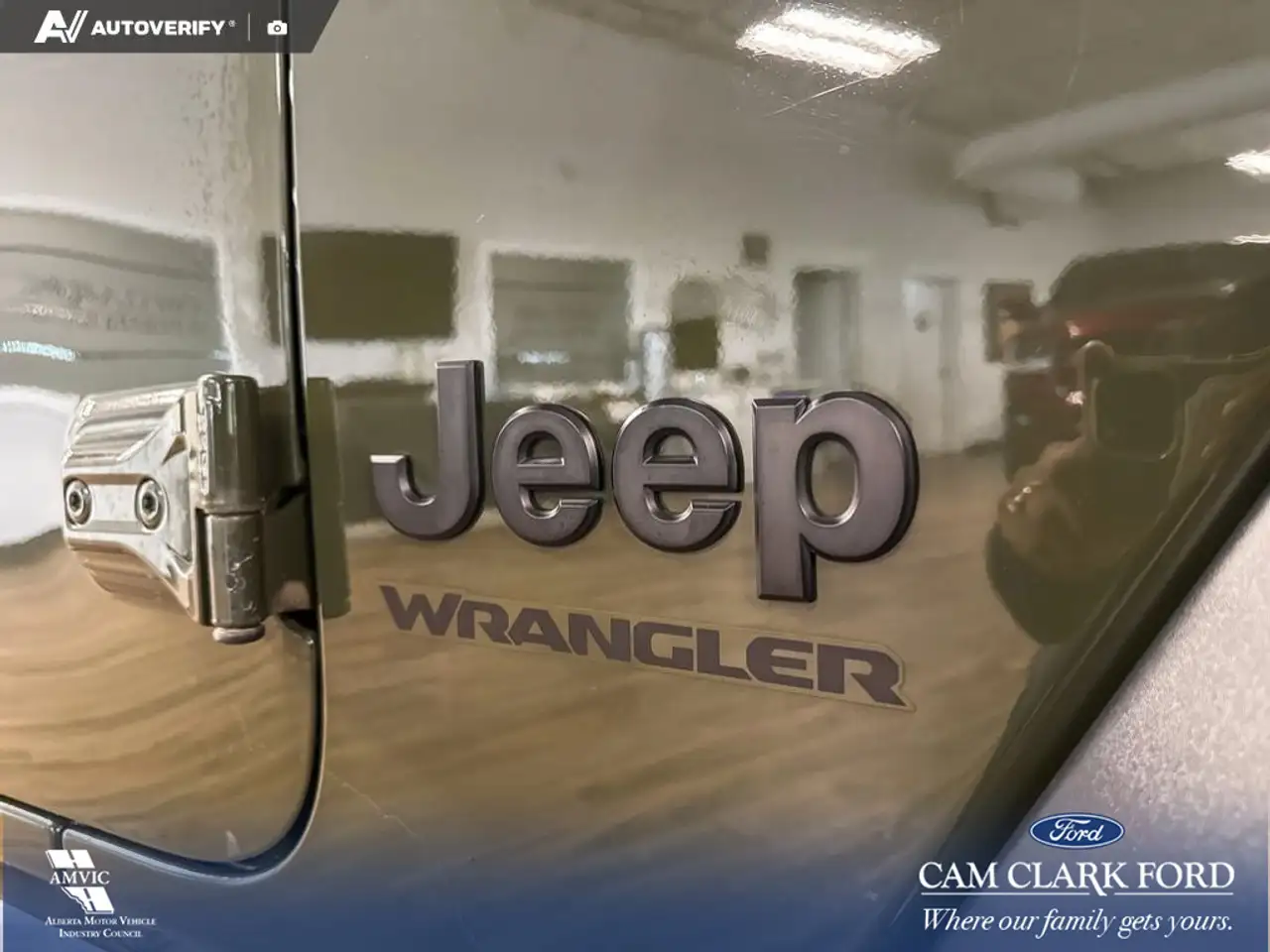 Jeep Wrangler photo Jeep Wrangler