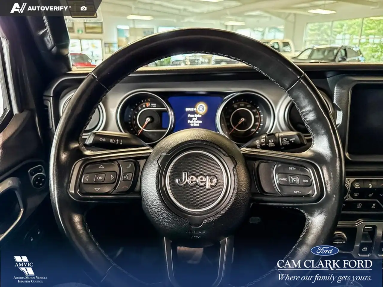 Jeep Wrangler photo Jeep Wrangler