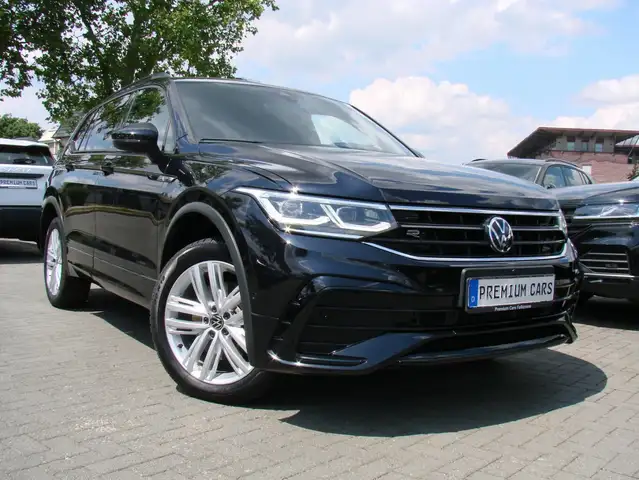 Volkswagen Tiguan Allspace 2.0TDi R Line 4M Black Style ACC SHZ LED 360º