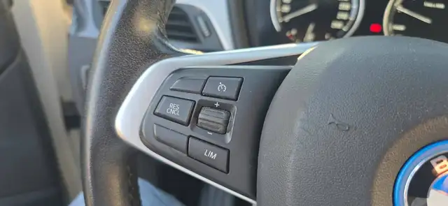 BMW X1 view 13