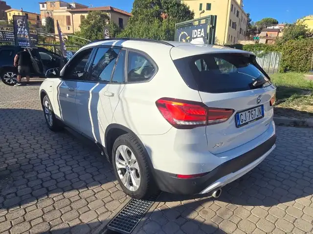 BMW X1 view 6