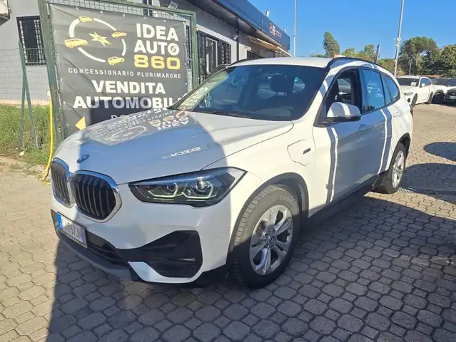 BMW X1 view 3