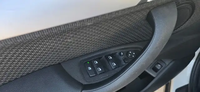 BMW X1 view 14
