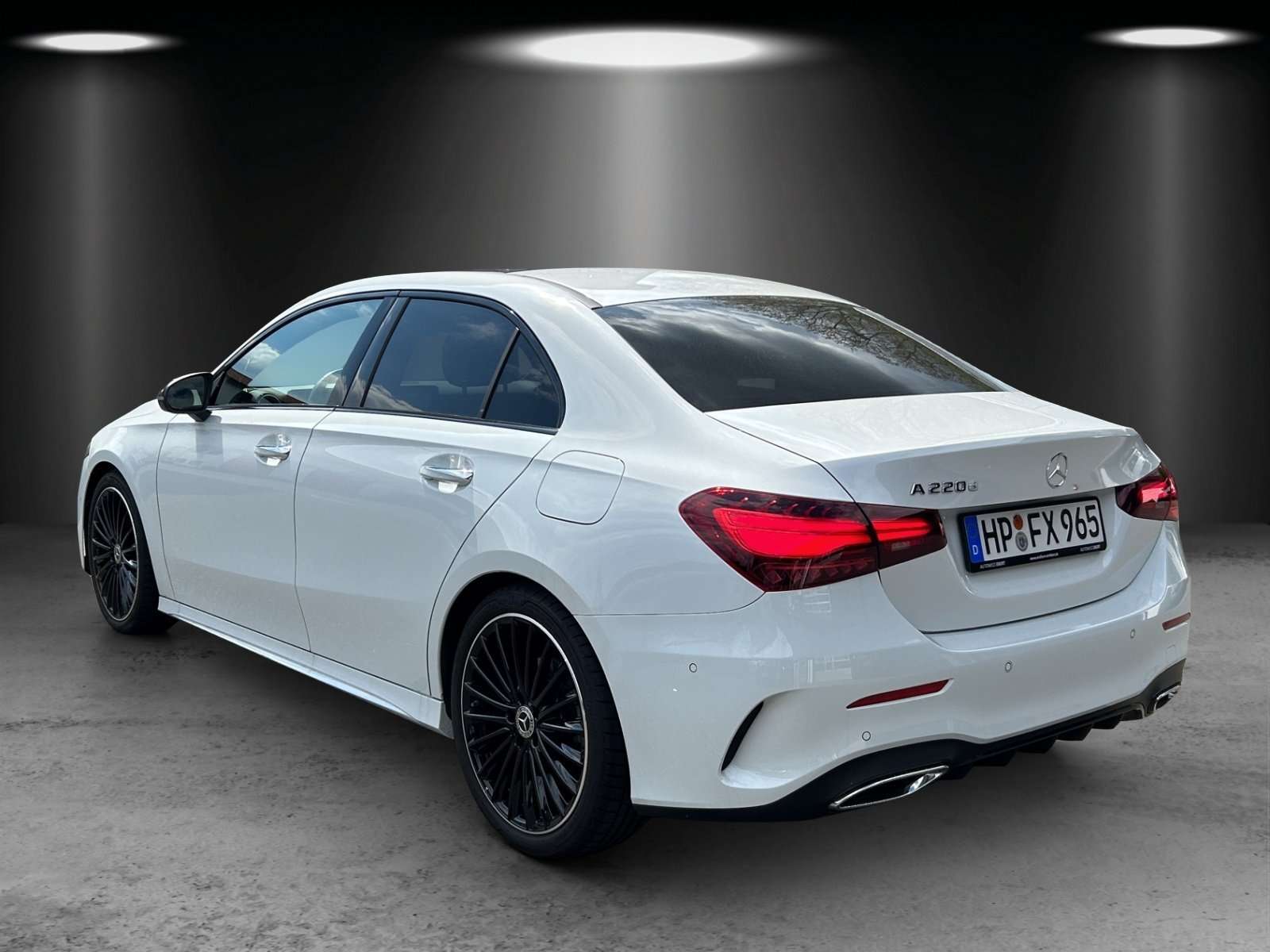 Mercedes-Benz A 220
