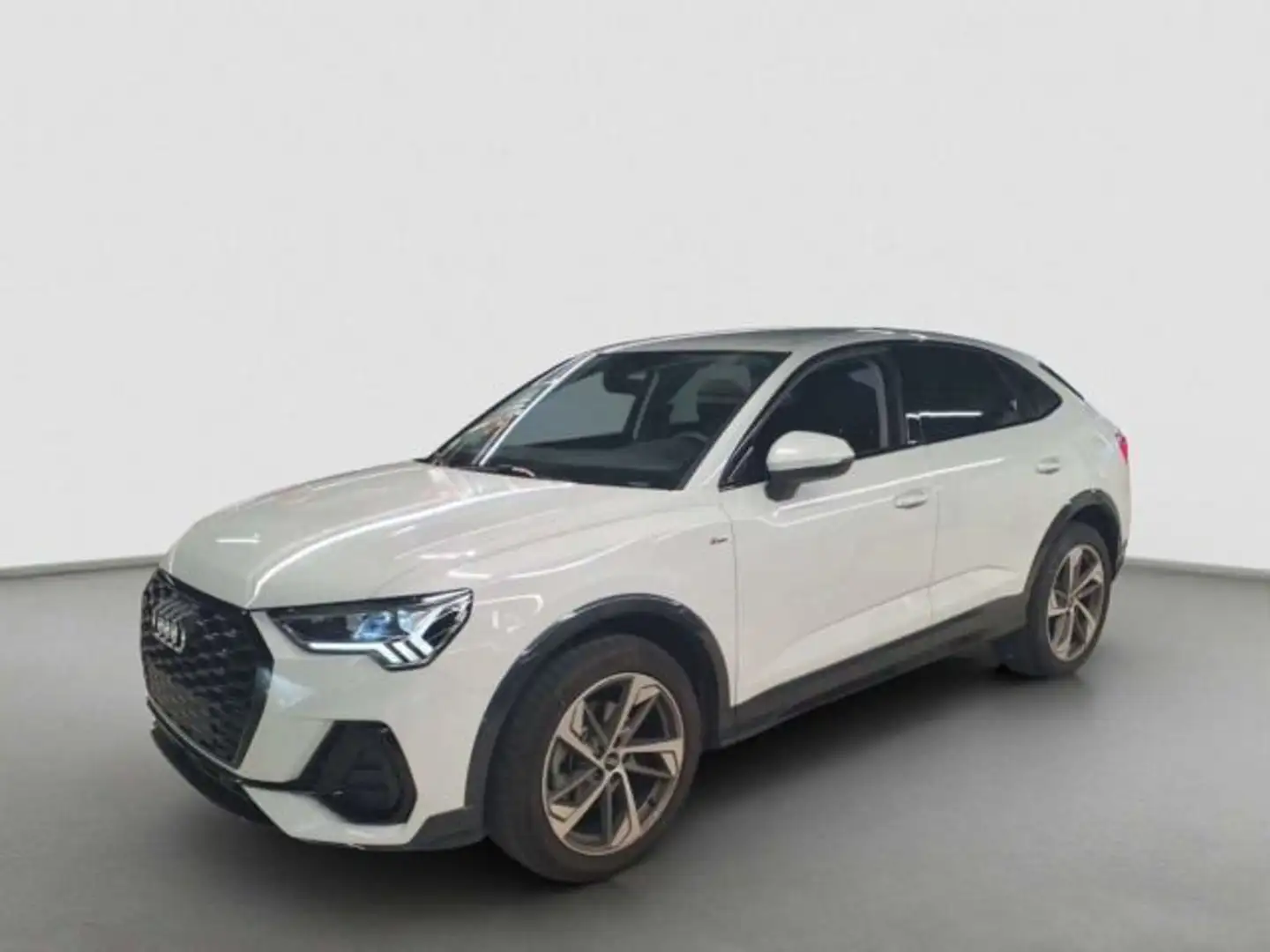 Audi Q3 35 TFSI S tronic S line AHK Navi Weiß - 2