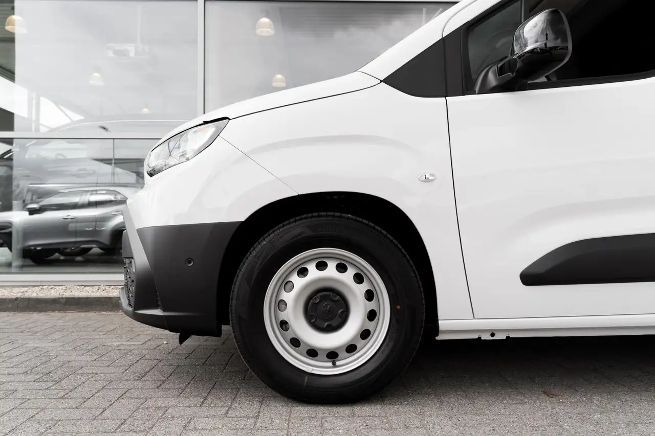 Toyota Proace City 2026 — фото 10