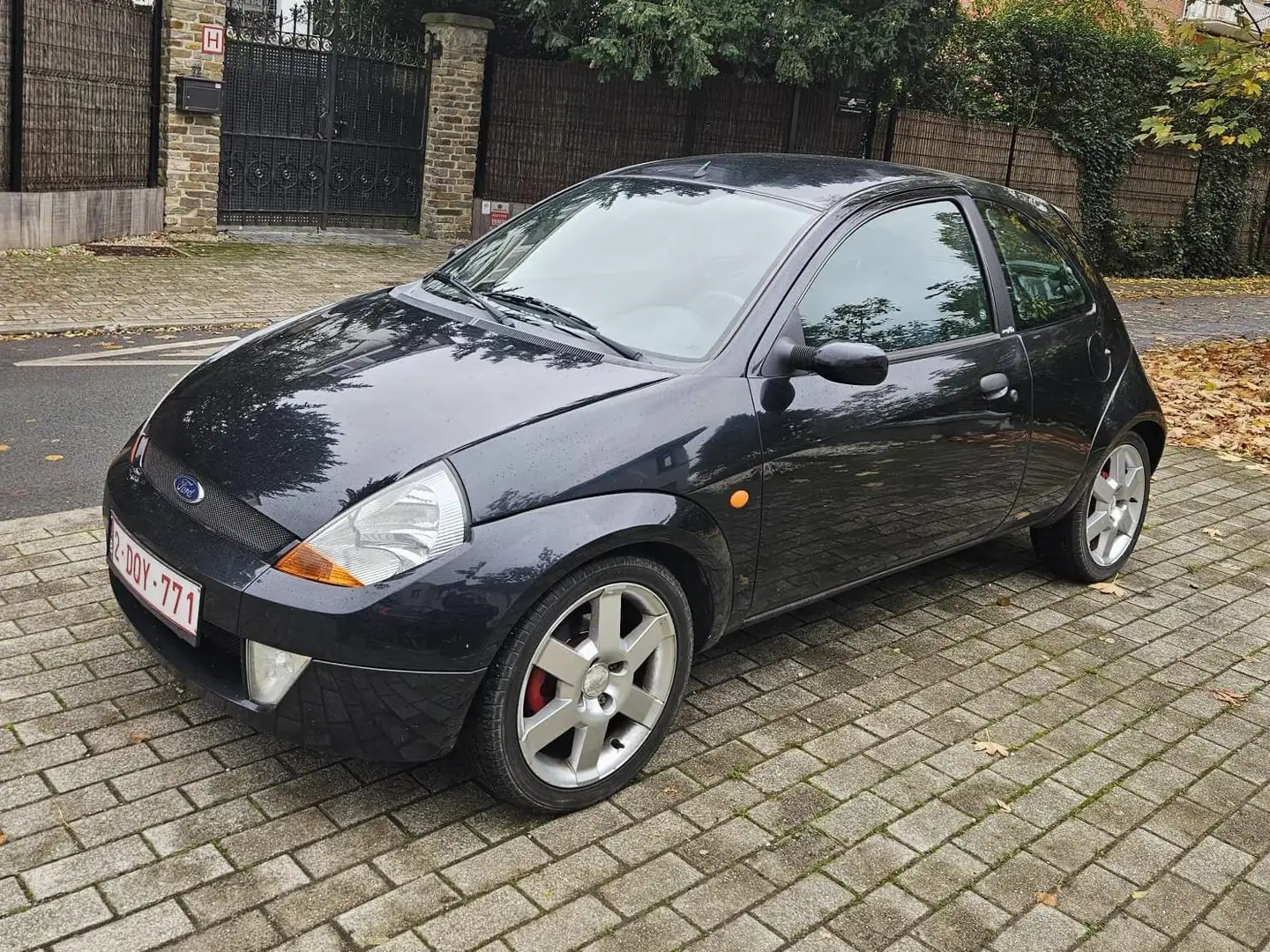Ford Ka/Ka+ SPORT Negru - 2