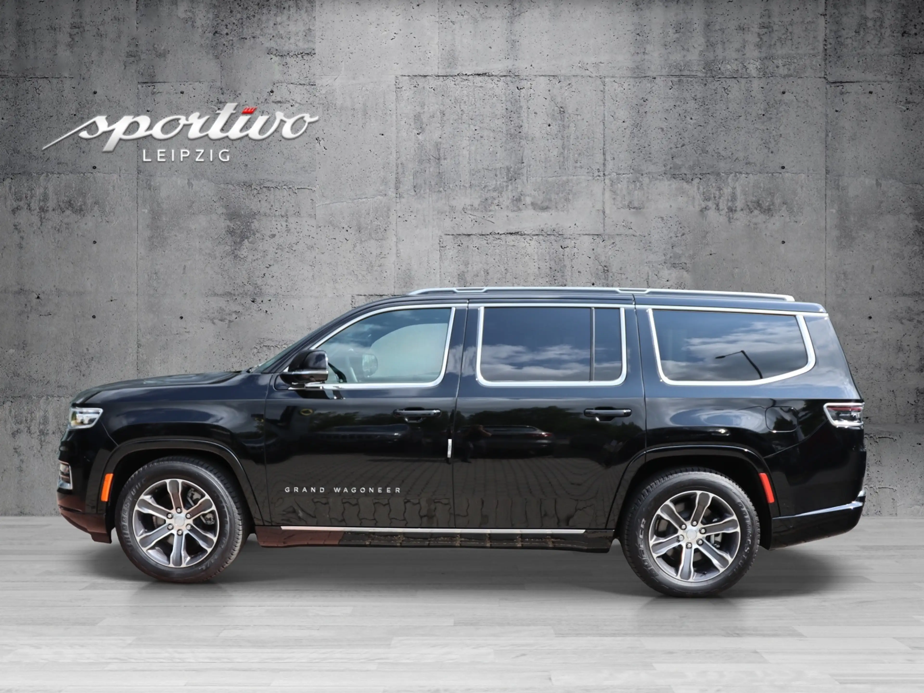 Jeep Wagoneer Grand Wagoneer *Series I* — photo 4