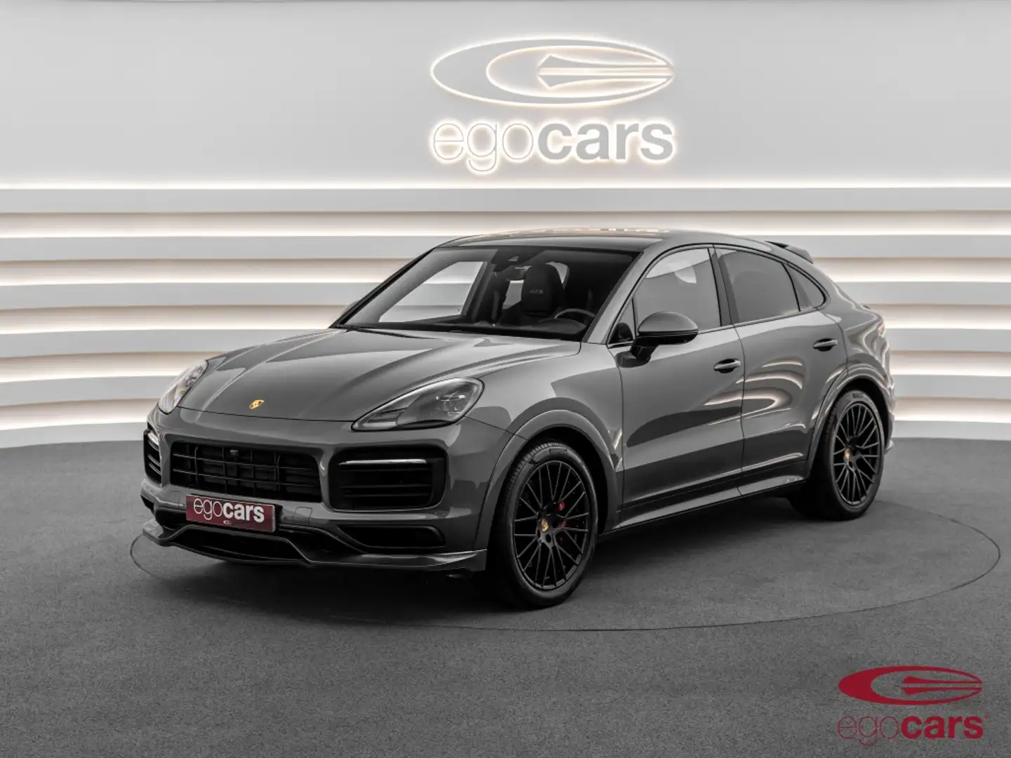 Porsche Cayenne Coupé GTS Gris - 2