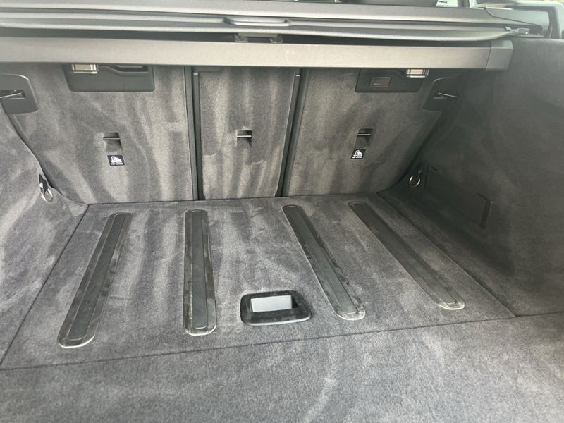 BMW 340 xDrive touring/StandHZG/AHK/Panorama/Leder — photo 15