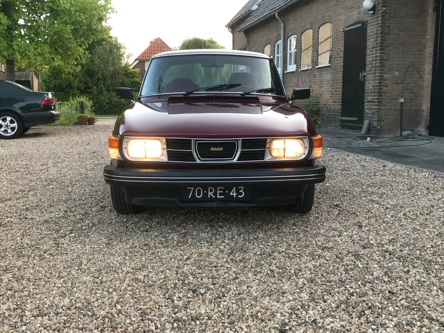 Saab 99 EMS Rot - 2