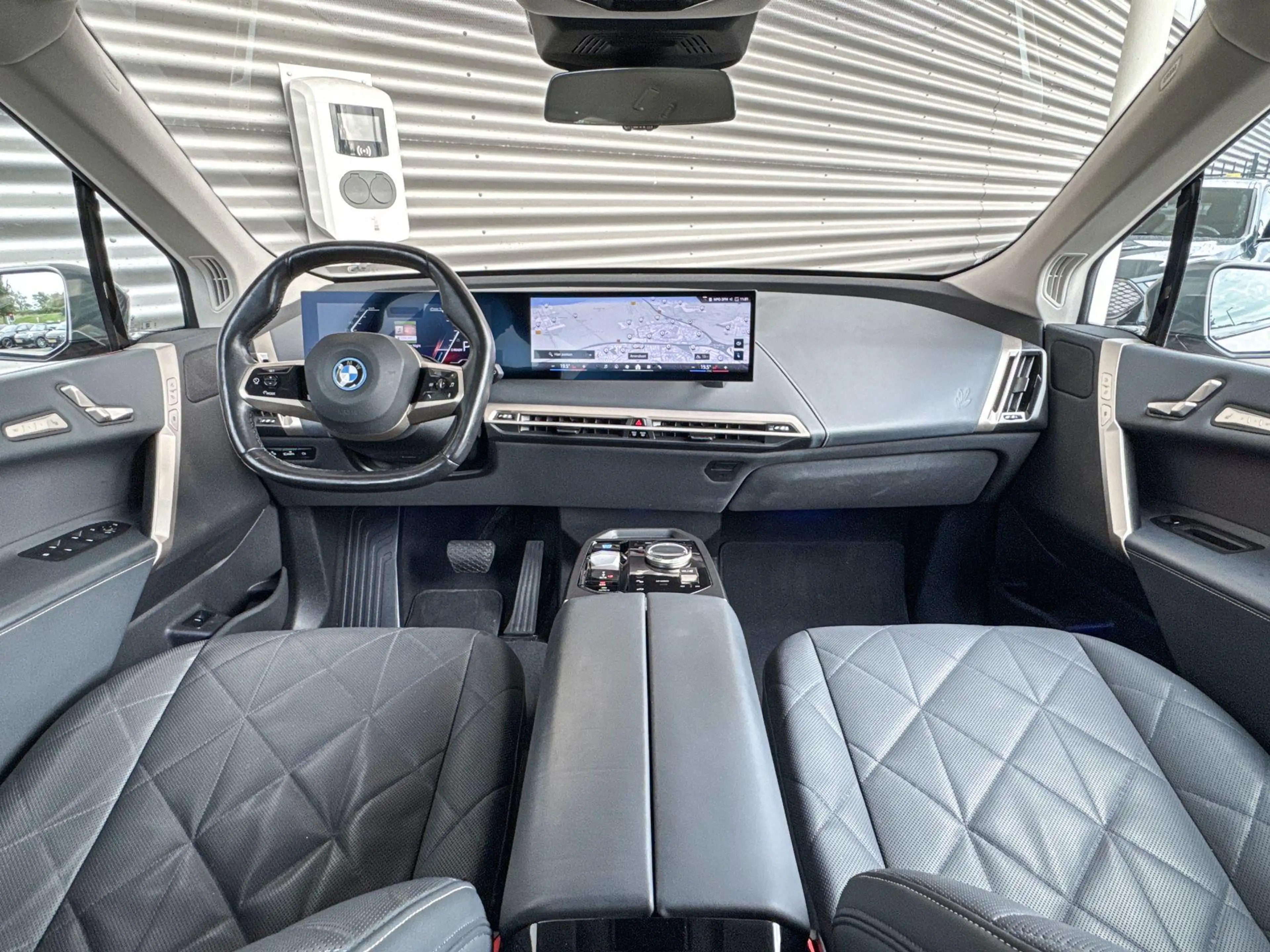 BMW iX xDrive50 Business Edition Plus 112 kWh — photo 14