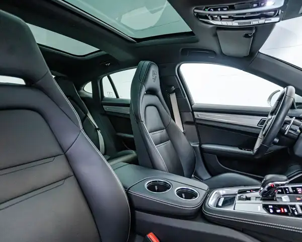 Porsche Panamera 4 E-Hybrid PHEV Platinum Edition Aut. Ansicht 21
