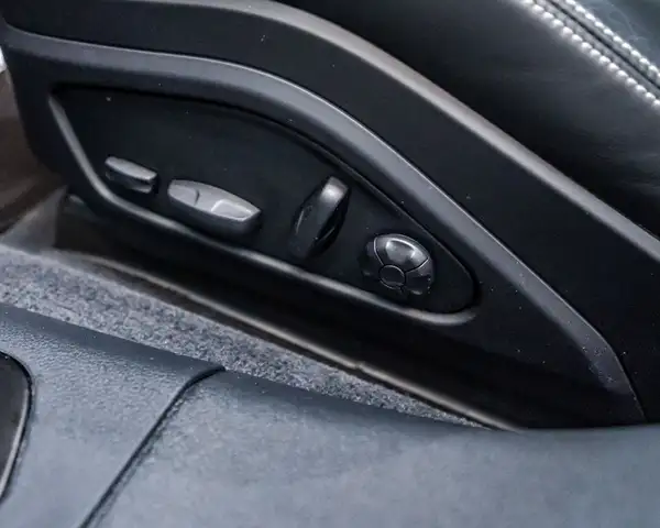 Porsche Panamera 4 E-Hybrid PHEV Platinum Edition Aut. Ansicht 28