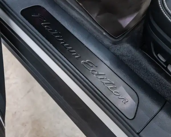 Porsche Panamera 4 E-Hybrid PHEV Platinum Edition Aut. Ansicht 27