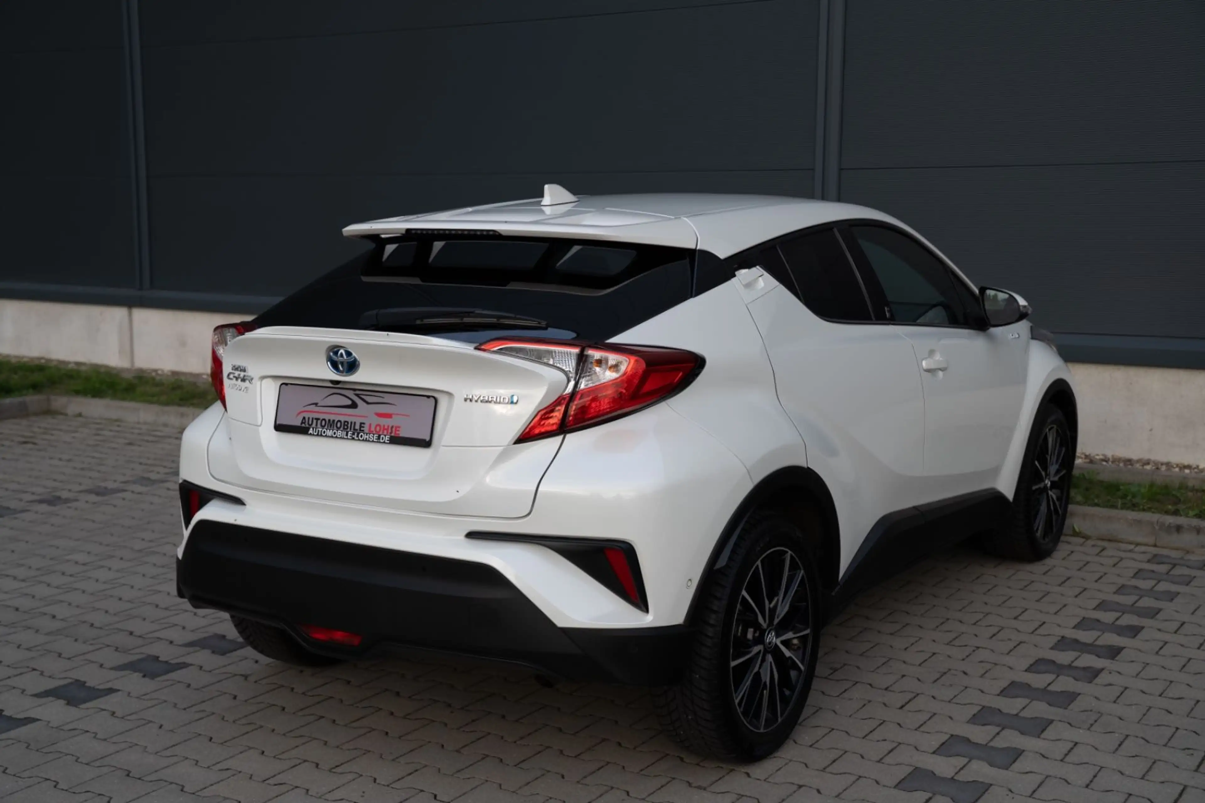 Toyota C-HR TeamD*Voll-Hybrid*SHZ*LED*STHZG*DAB*KAM* — photo 11