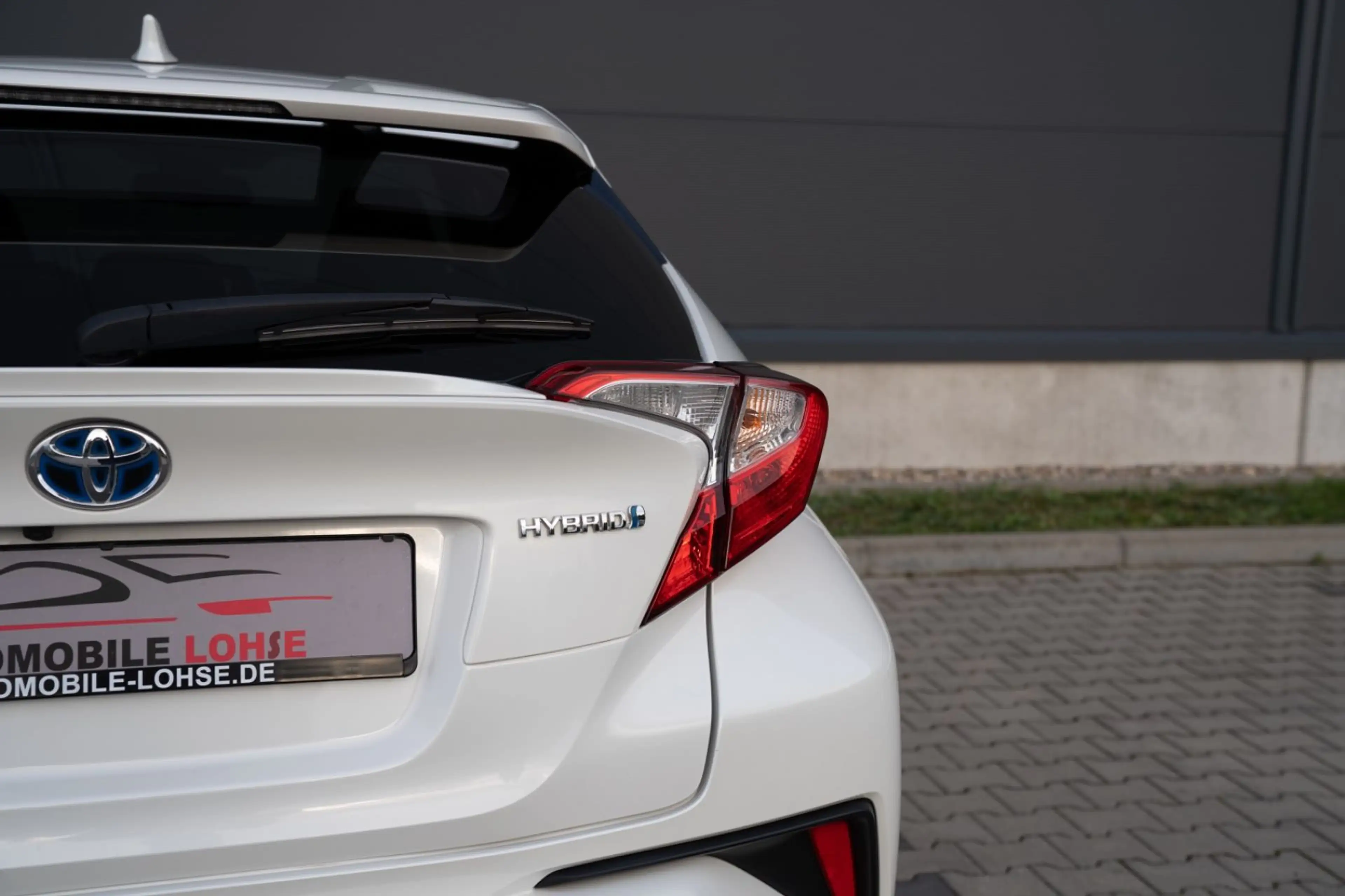 Toyota C-HR TeamD*Voll-Hybrid*SHZ*LED*STHZG*DAB*KAM* — photo 10