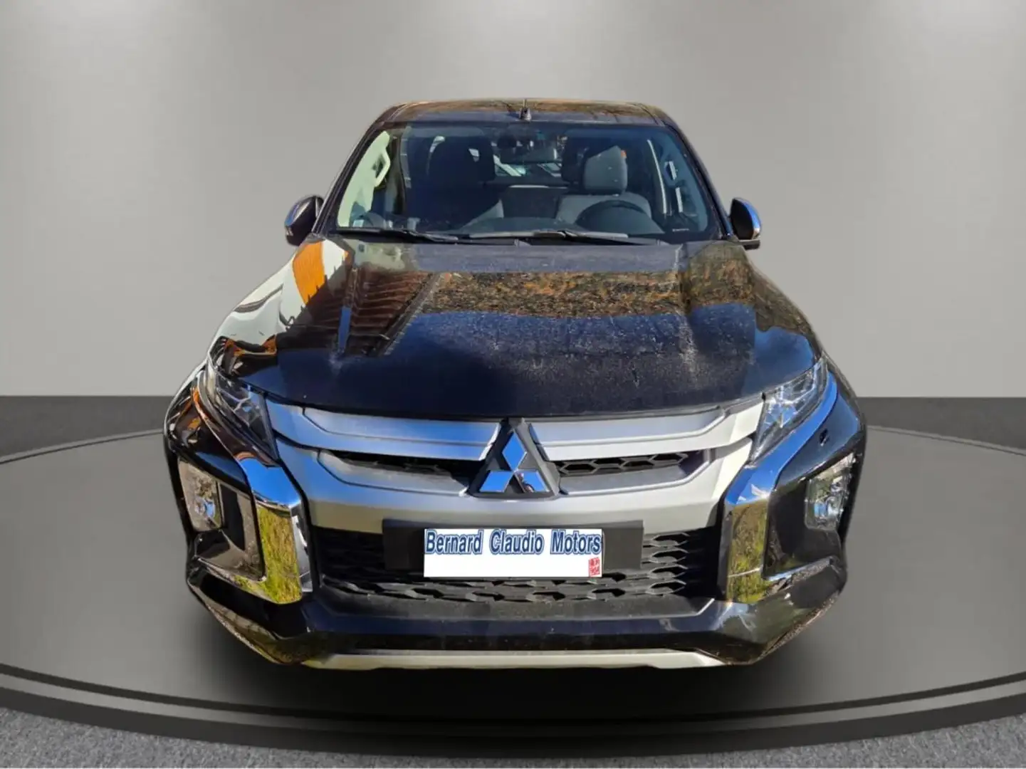 Mitsubishi L200 2.3 D Club Cab 4x4 Super Select Intense Noir - 2