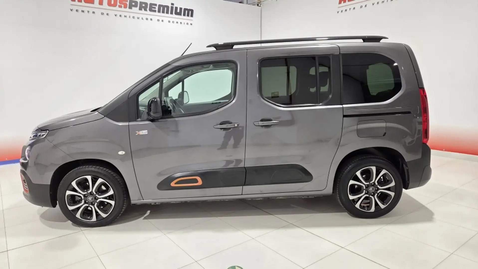 Citroën Berlingo BlueHDi S&S Talla M Shine 130 Gris - 2