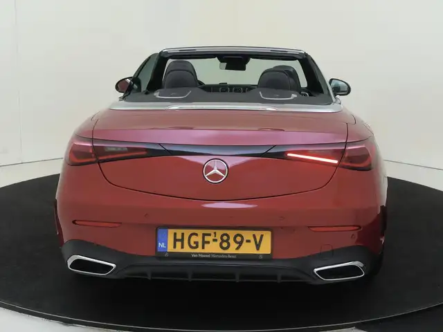Mercedes-Benz Cle view 7