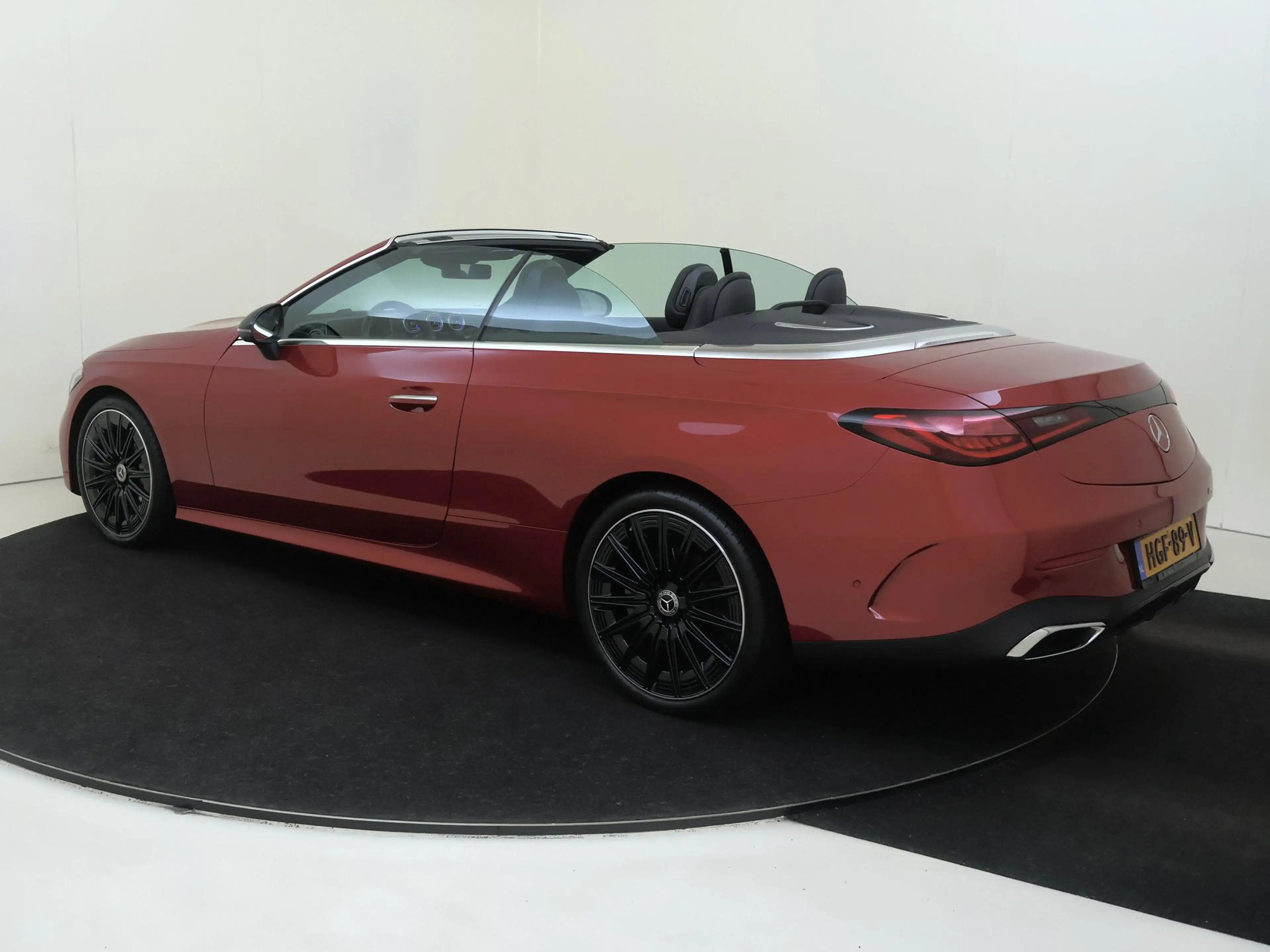 Mercedes-Benz CLE 200 Cabriolet AMG Line Premium /Rijassistentiepakket p — photo 3