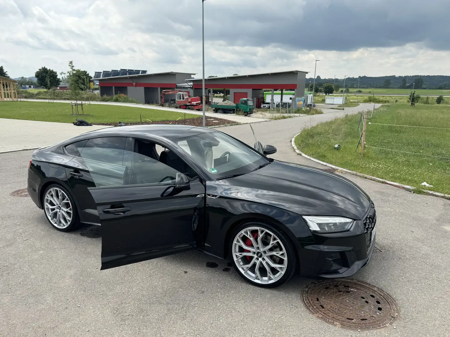 Audi A5 50 TDI V6 quattro S line Czarny - 1