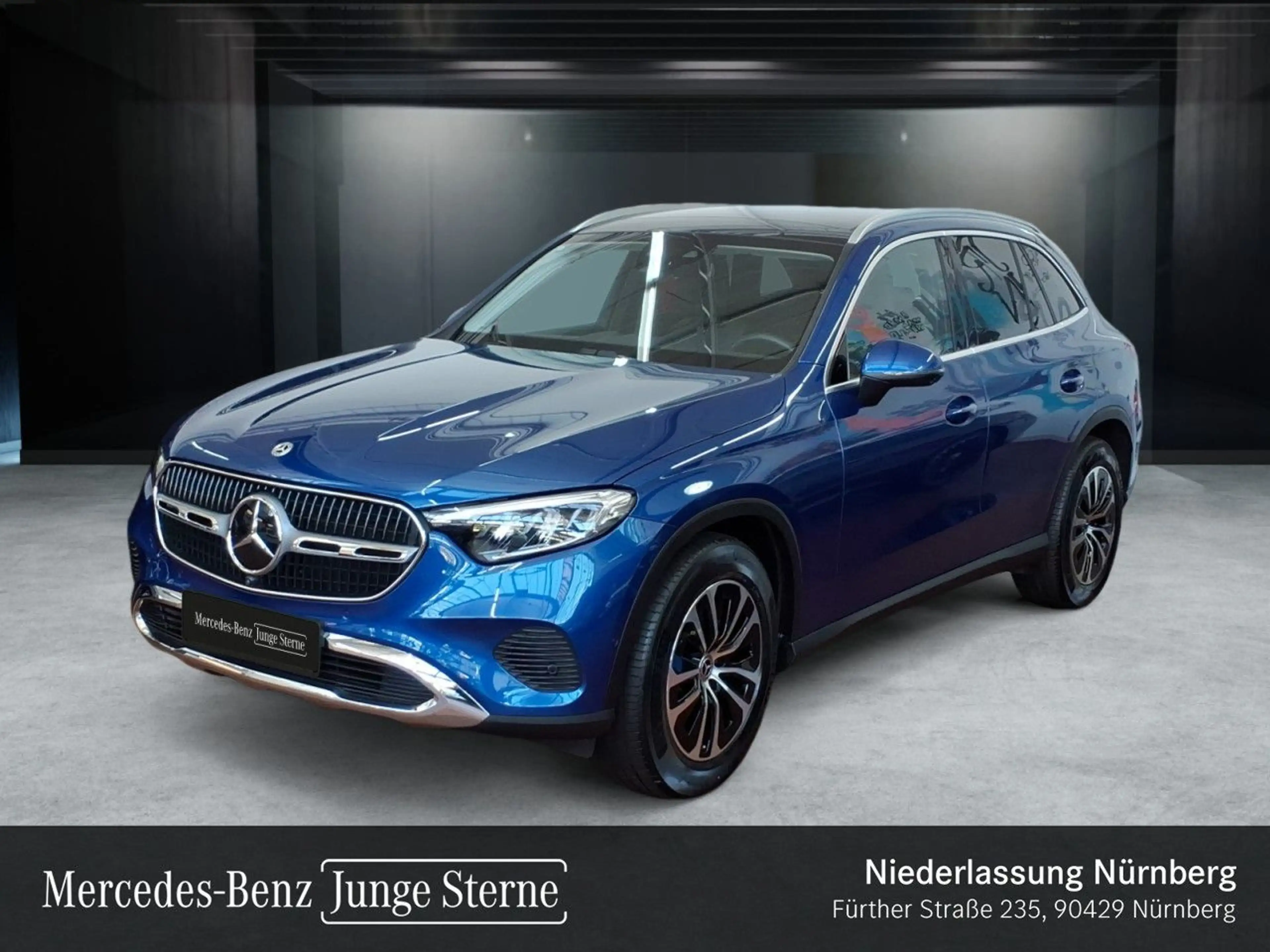 Mercedes-Benz GLC 200 4M AVANTG+PANO+AHK+LED+KEYLESS+9G — photo 9
