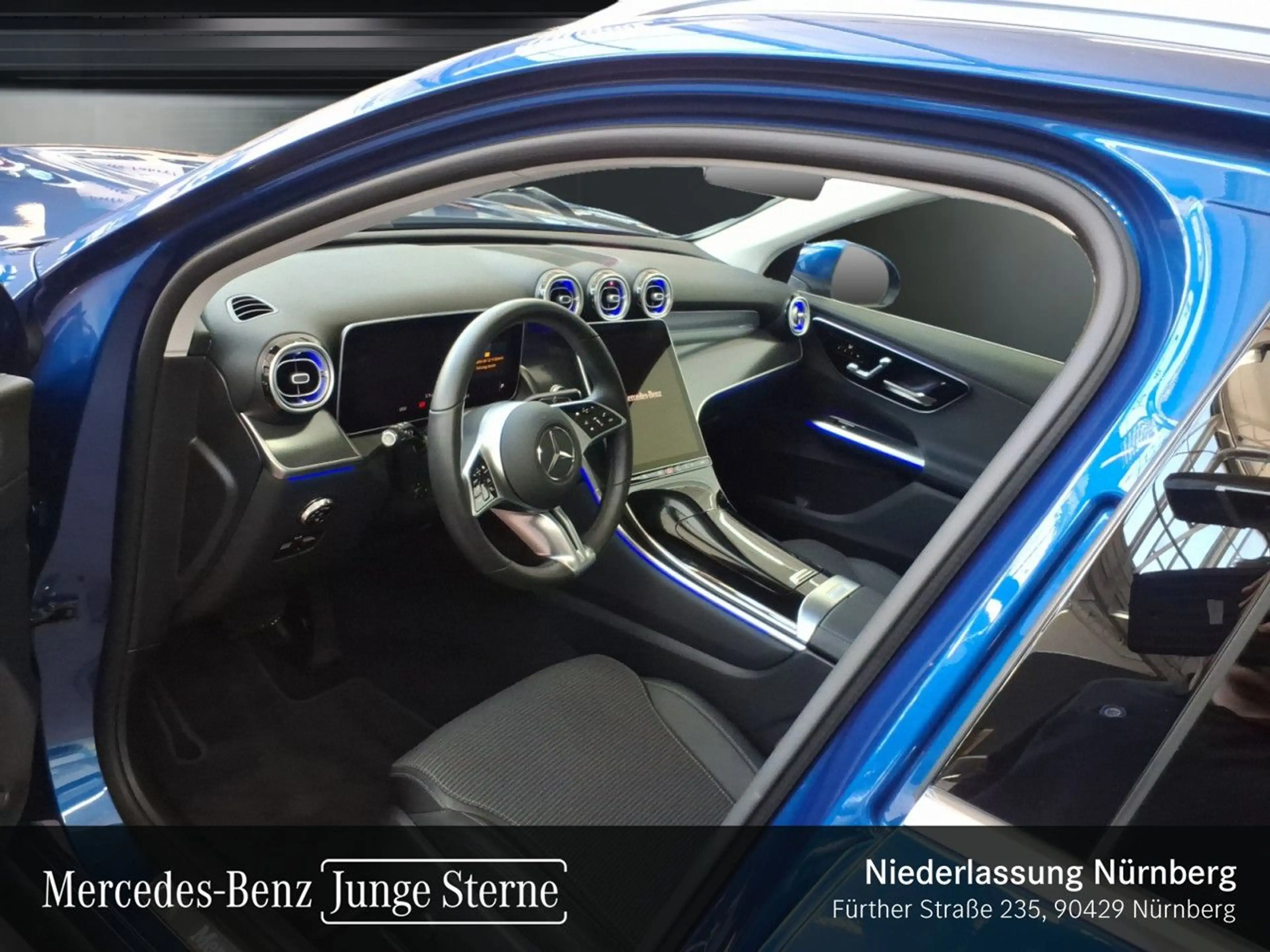 Mercedes-Benz GLC 200 4M AVANTG+PANO+AHK+LED+KEYLESS+9G — photo 11