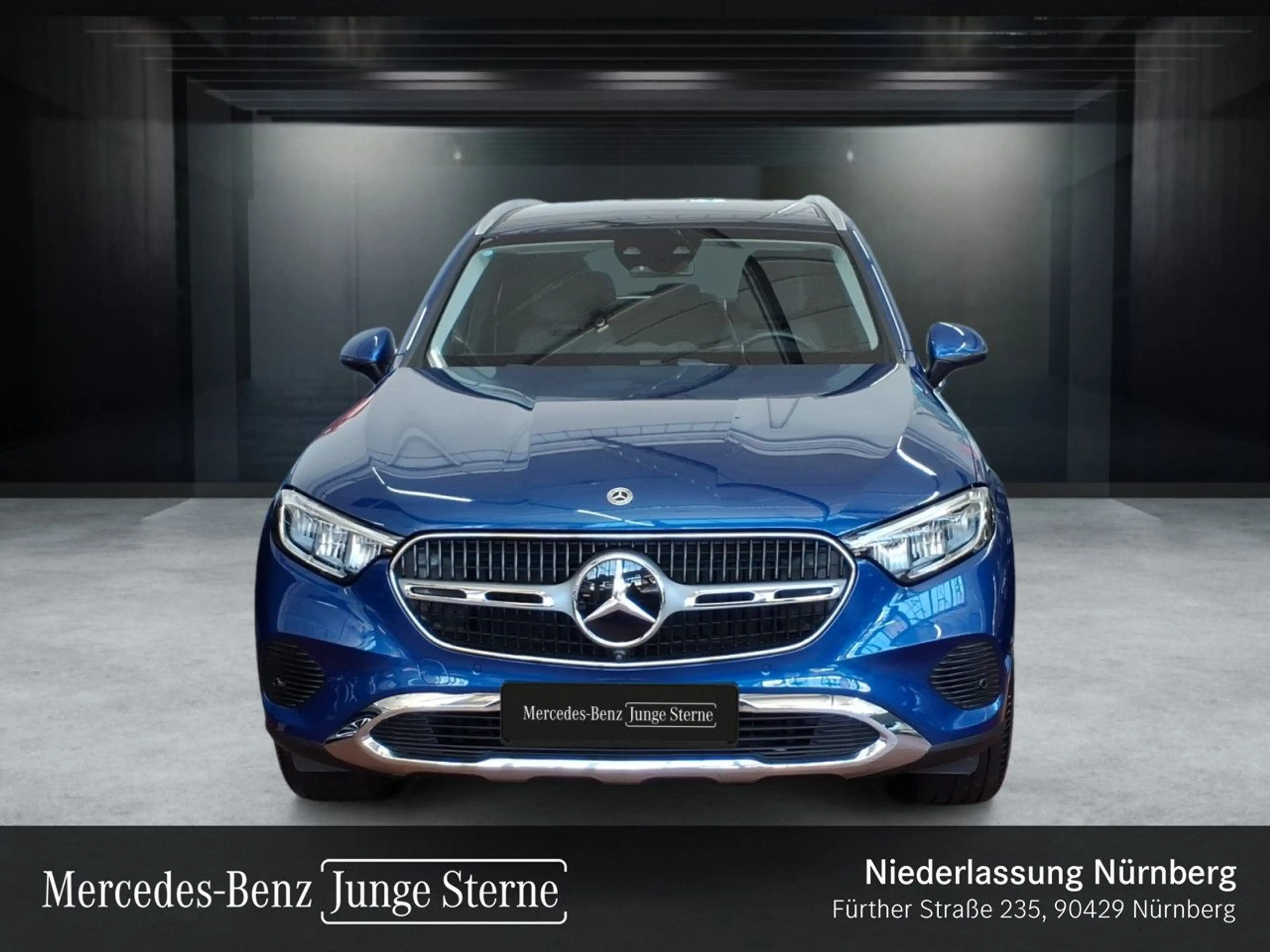 Mercedes-Benz GLC 200 4M AVANTG+PANO+AHK+LED+KEYLESS+9G — photo 10