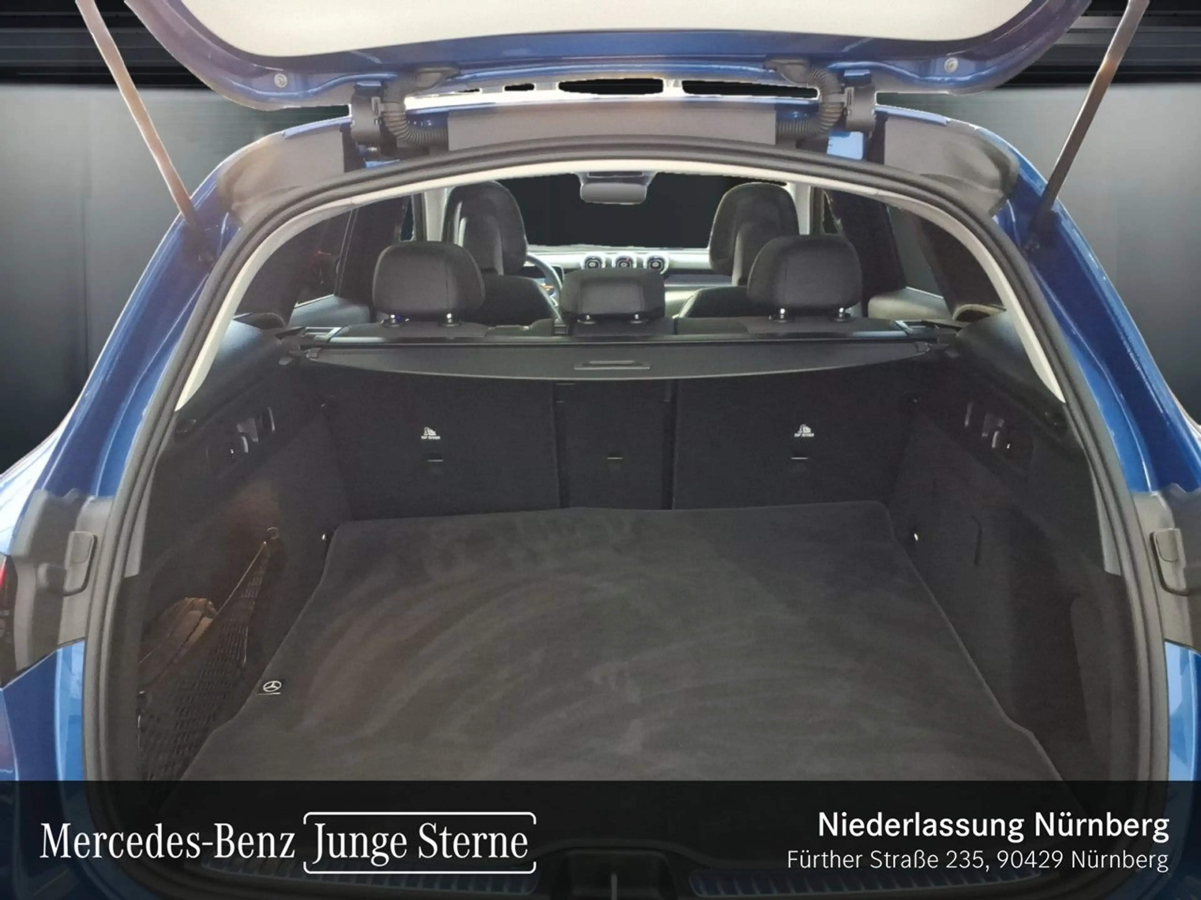 Mercedes-Benz GLC 200 4M AVANTG+PANO+AHK+LED+KEYLESS+9G — photo 6