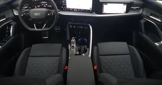 Audi Q5 view 6
