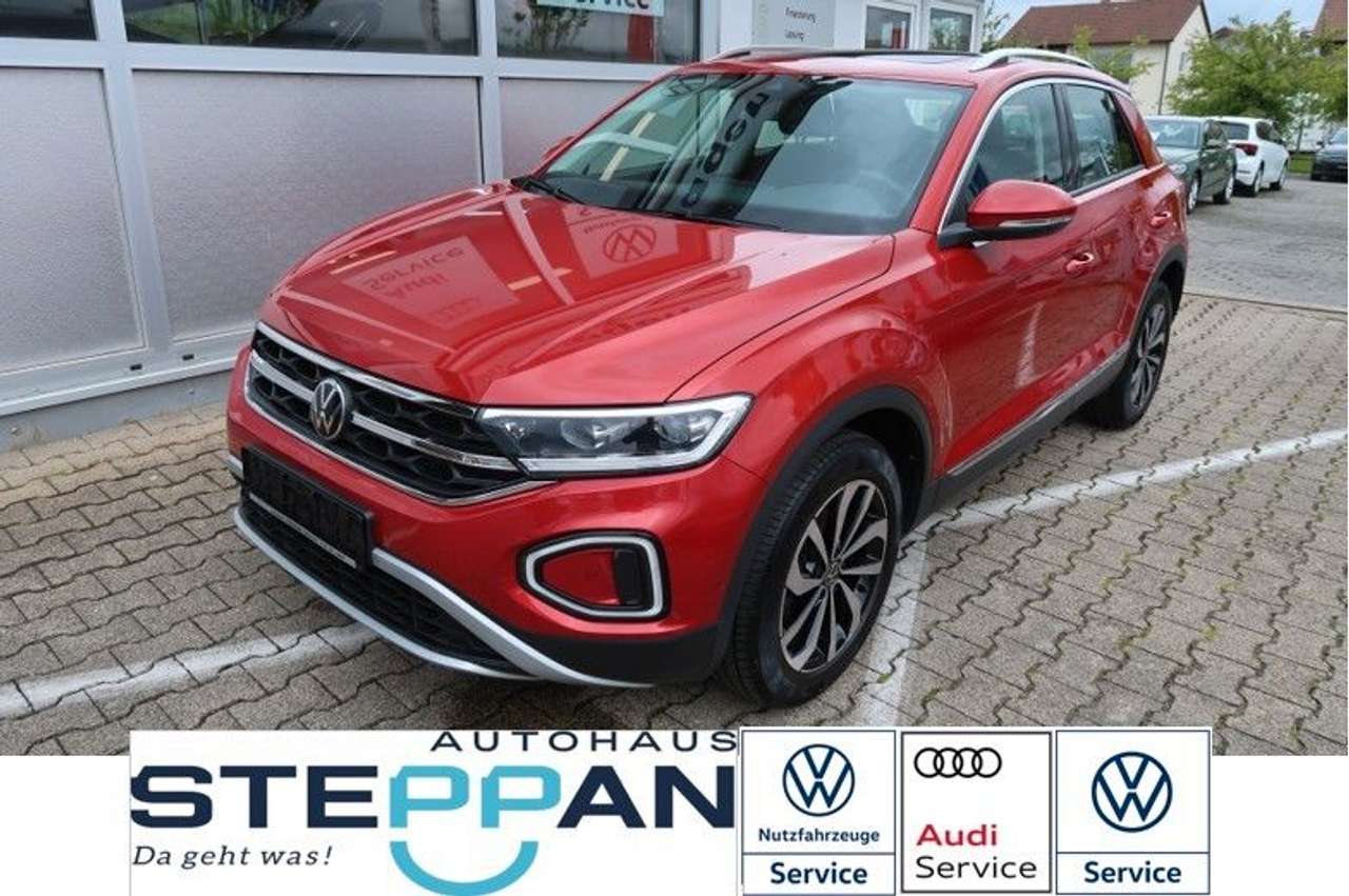 Volkswagen T-Roc 2023 — 1,5 TSI Style ACT +APP +LED IQ +ACC +RFK
