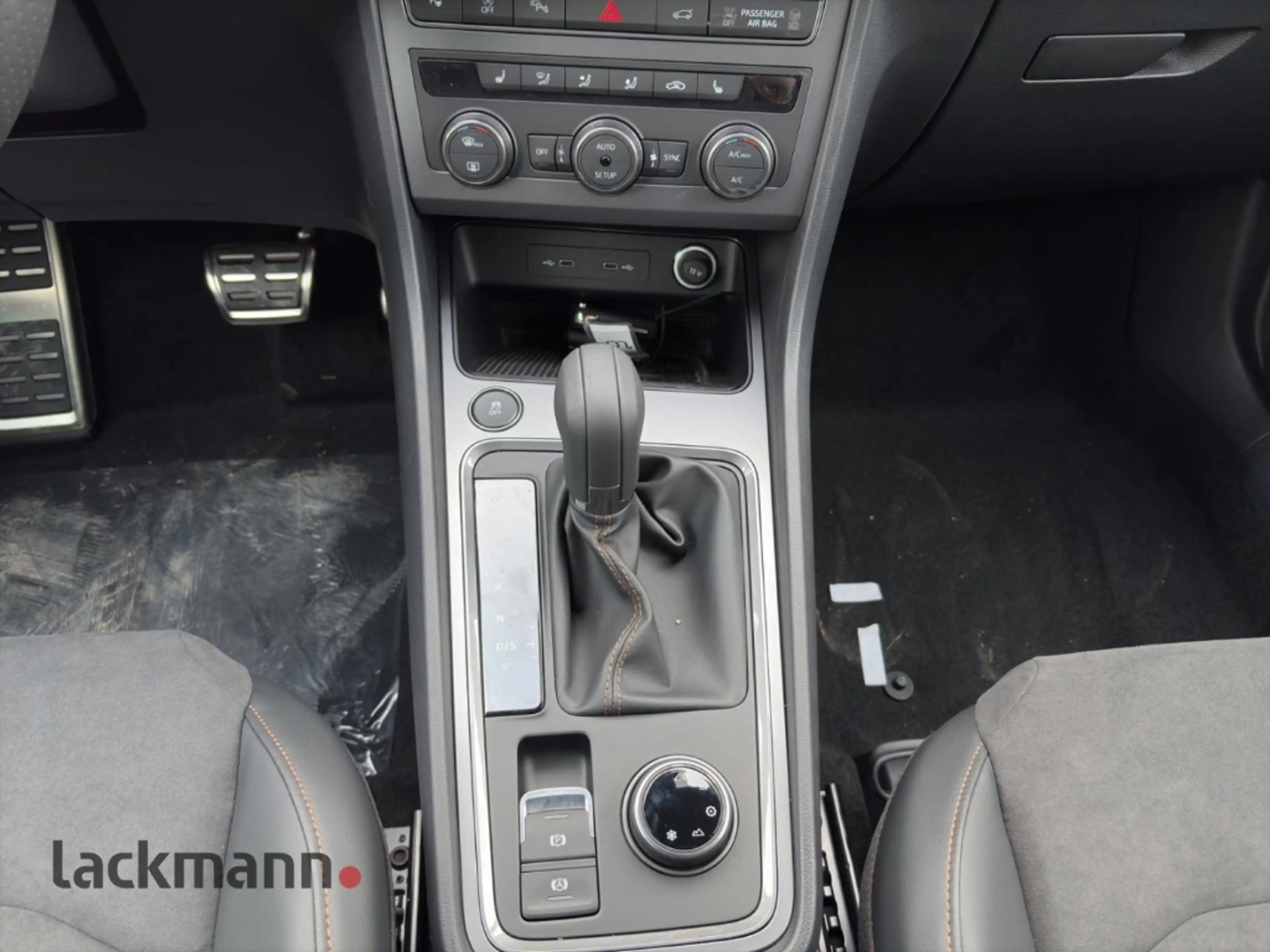 CUPRA Ateca 2.0 TSI *360*SHZ*Navi*el.Heckklappe*LED* — photo 9