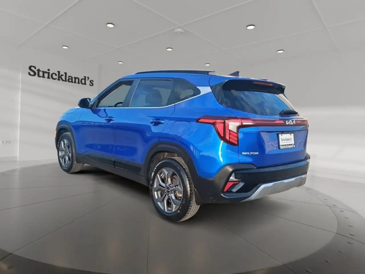 Kia Seltos снимка Kia Seltos