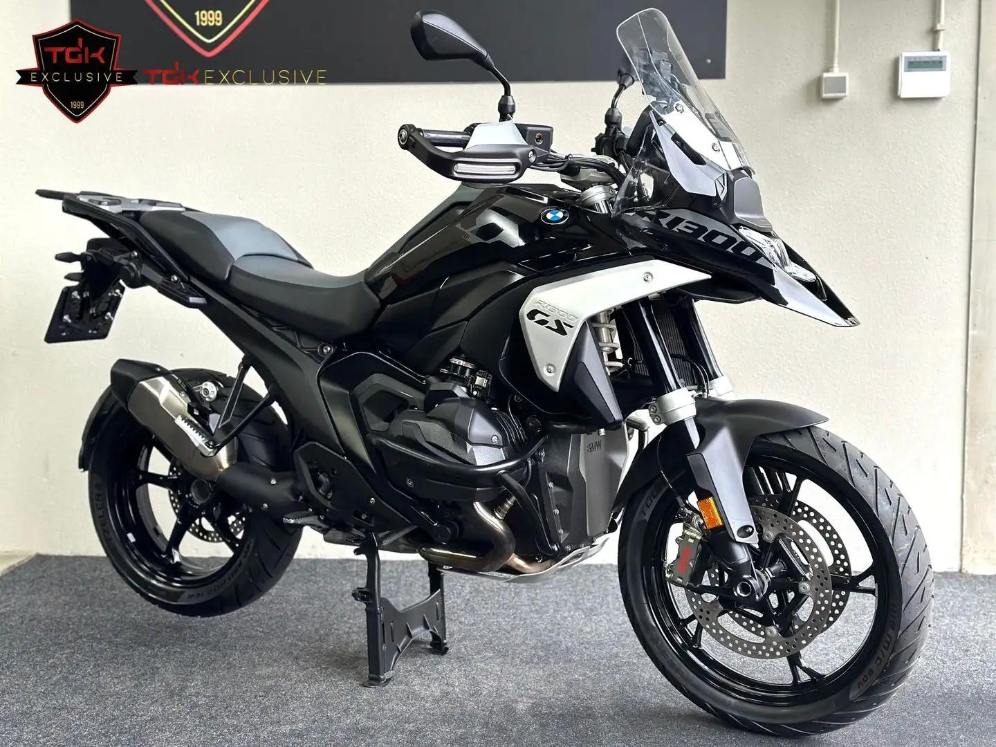 BMW R 1300 GS TRIPLE BLACK Zwart - 1